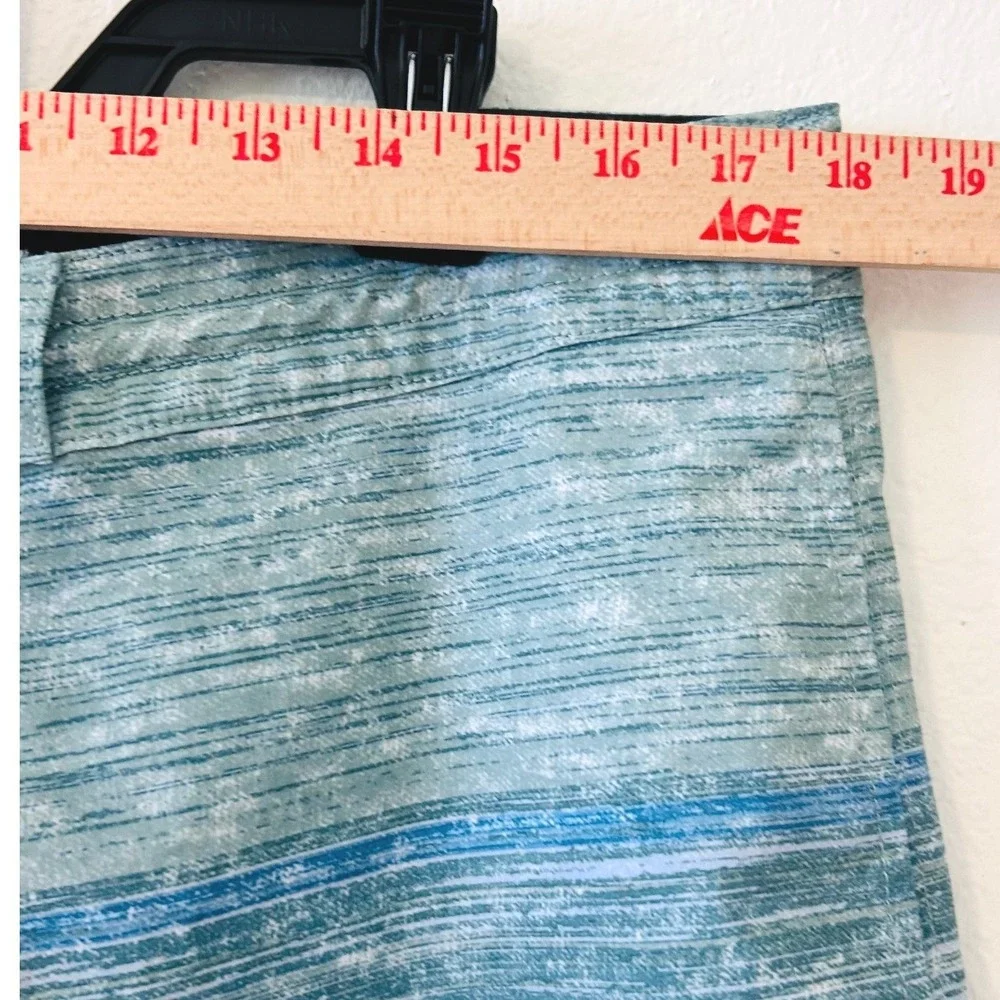 Vissla Beach Surfer Blue Green Striped Upcycled Coconut Board Shorts Size 36